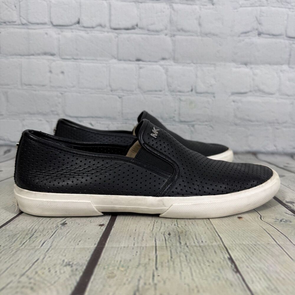 Michael Kors Loafer Flats Women Size 8 Black Eyelet Preppy Slip On Comfort Shoes